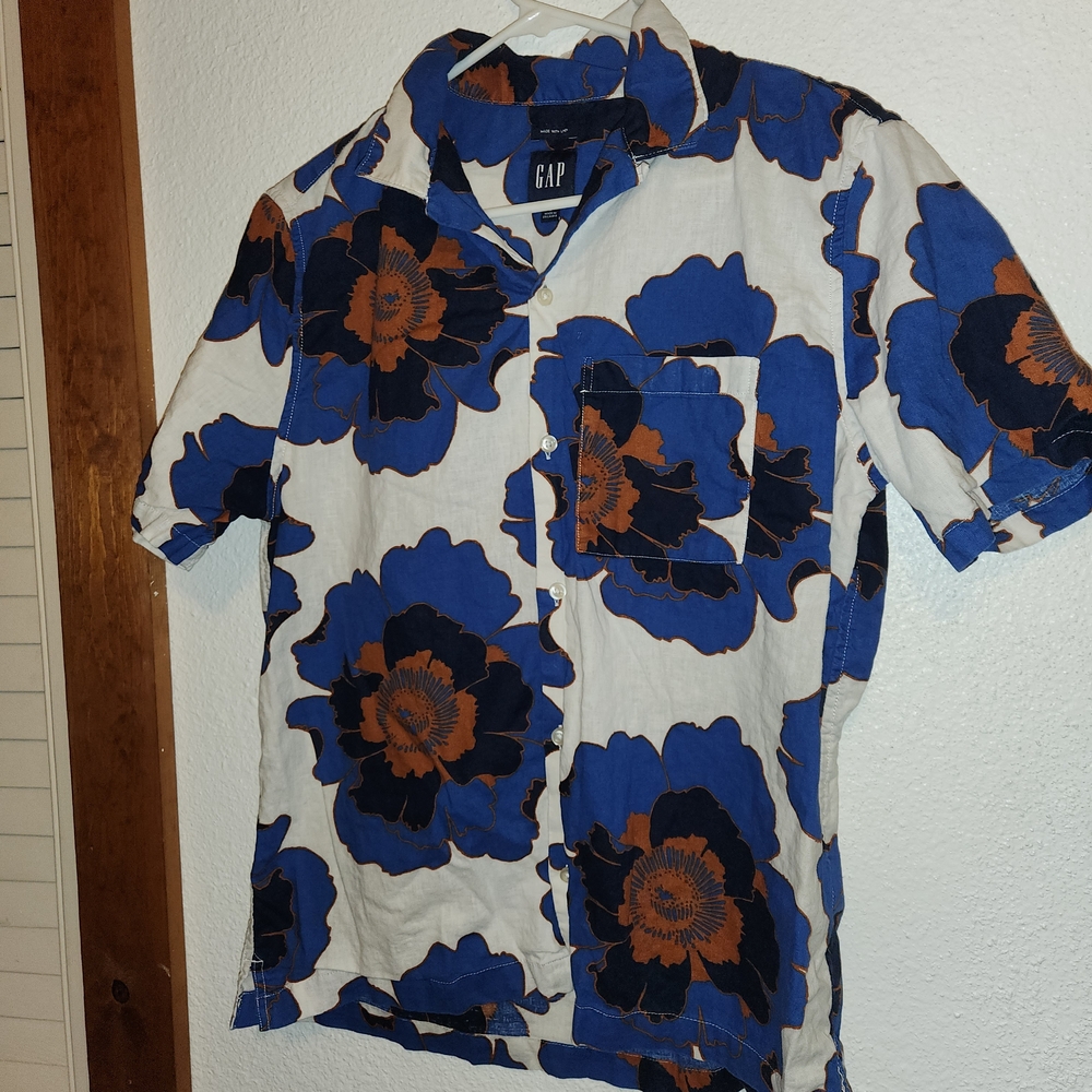 GAP Men's Blue and Orange Floral Button Down Shirt